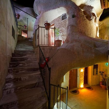 Adelya Cave Hotel เกอเรเม ภายนอก รูปภาพ