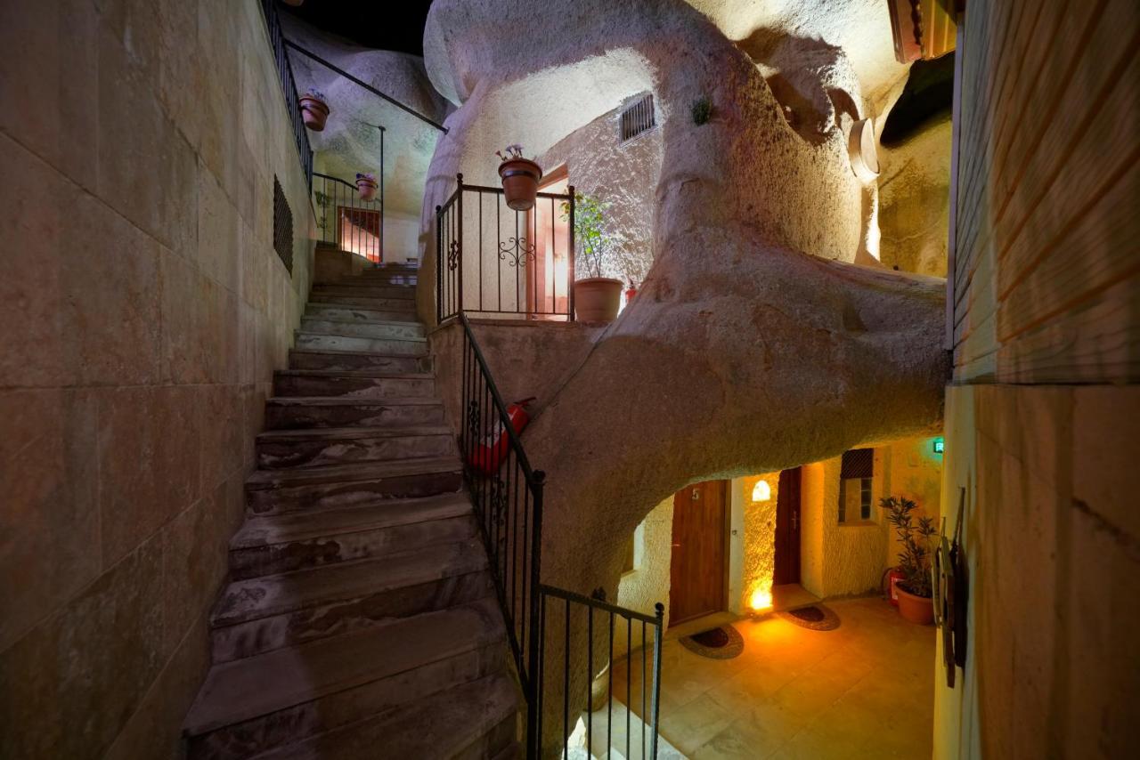 Adelya Cave Hotel เกอเรเม ภายนอก รูปภาพ