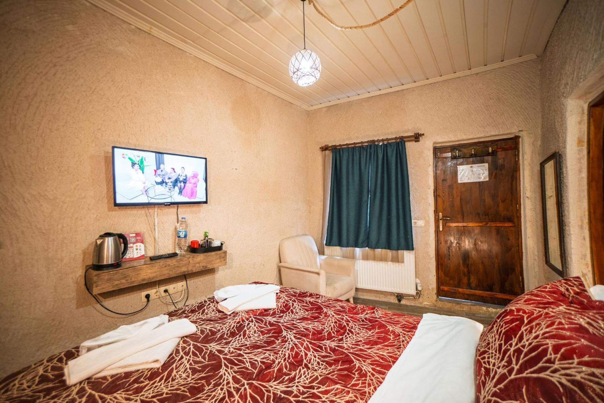 Adelya Cave Hotel เกอเรเม ภายนอก รูปภาพ