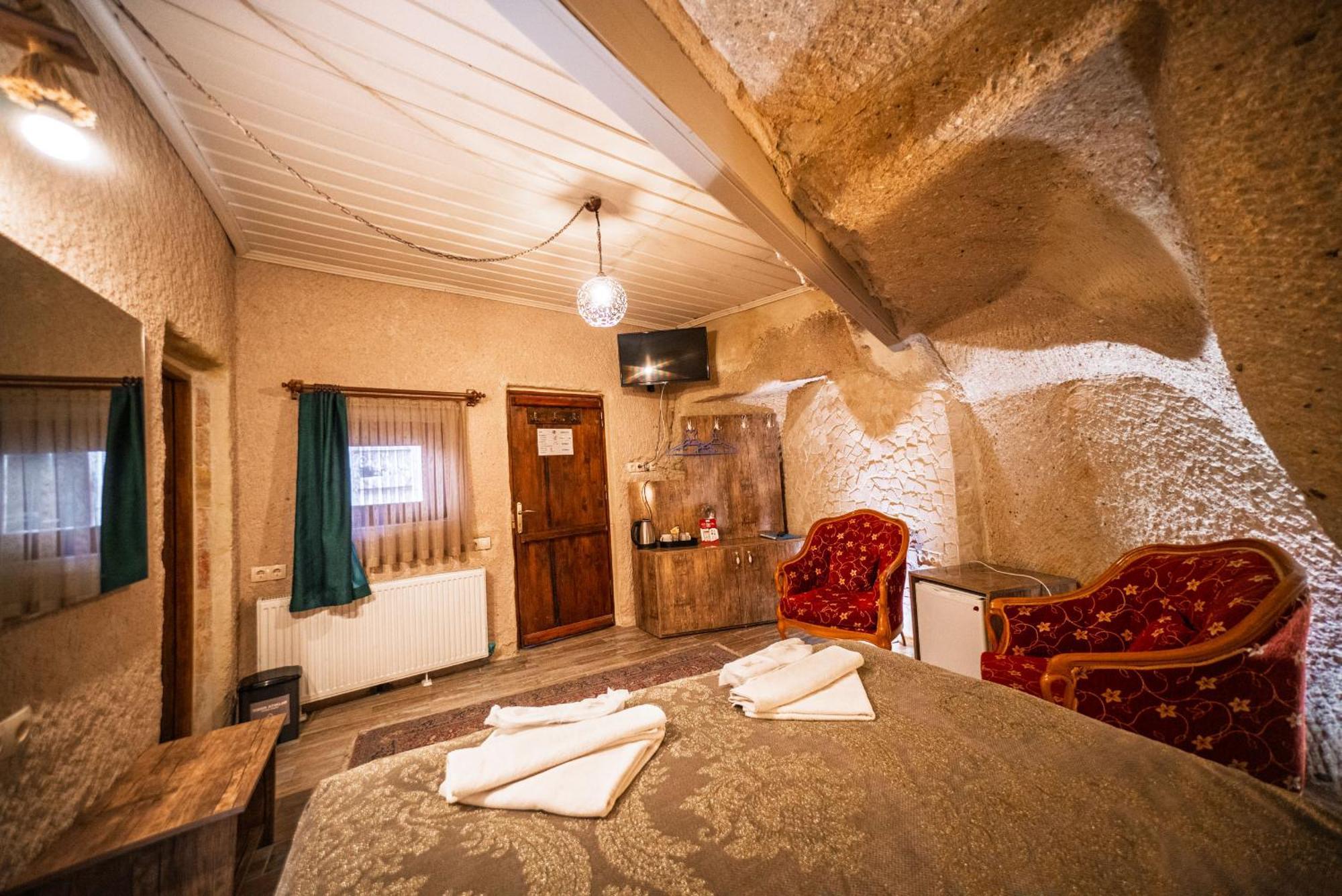 Adelya Cave Hotel เกอเรเม ห้อง รูปภาพ